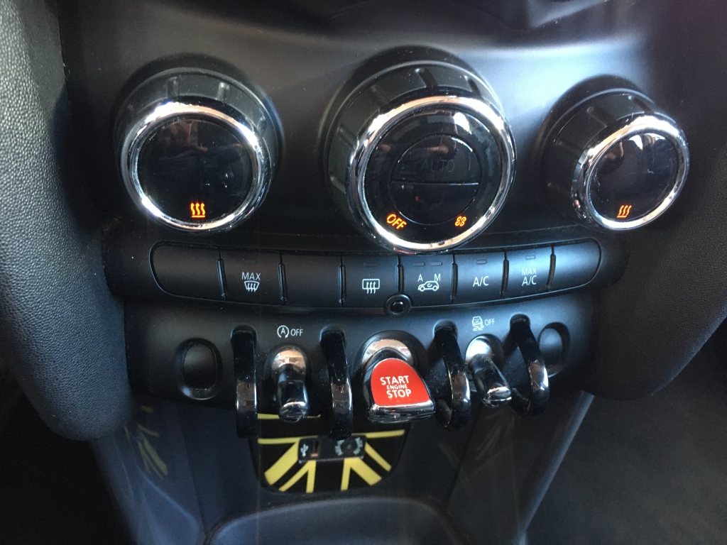 MINI COOPER 1.5 D 115CV