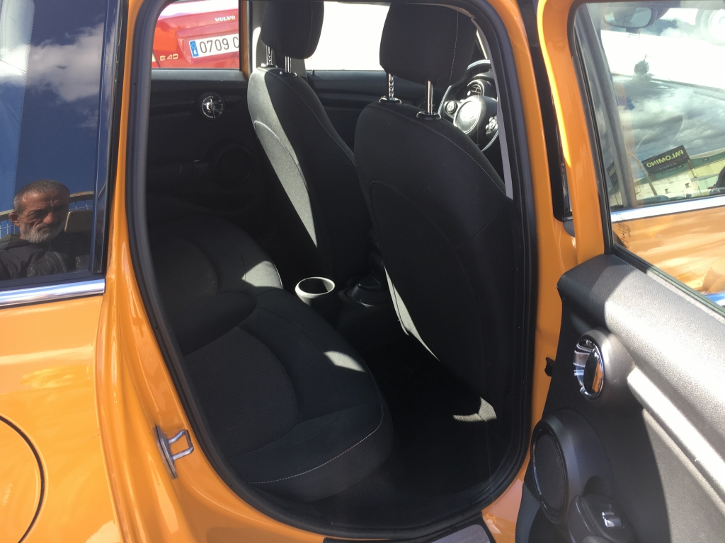 MINI COOPER 1.5 D 115CV