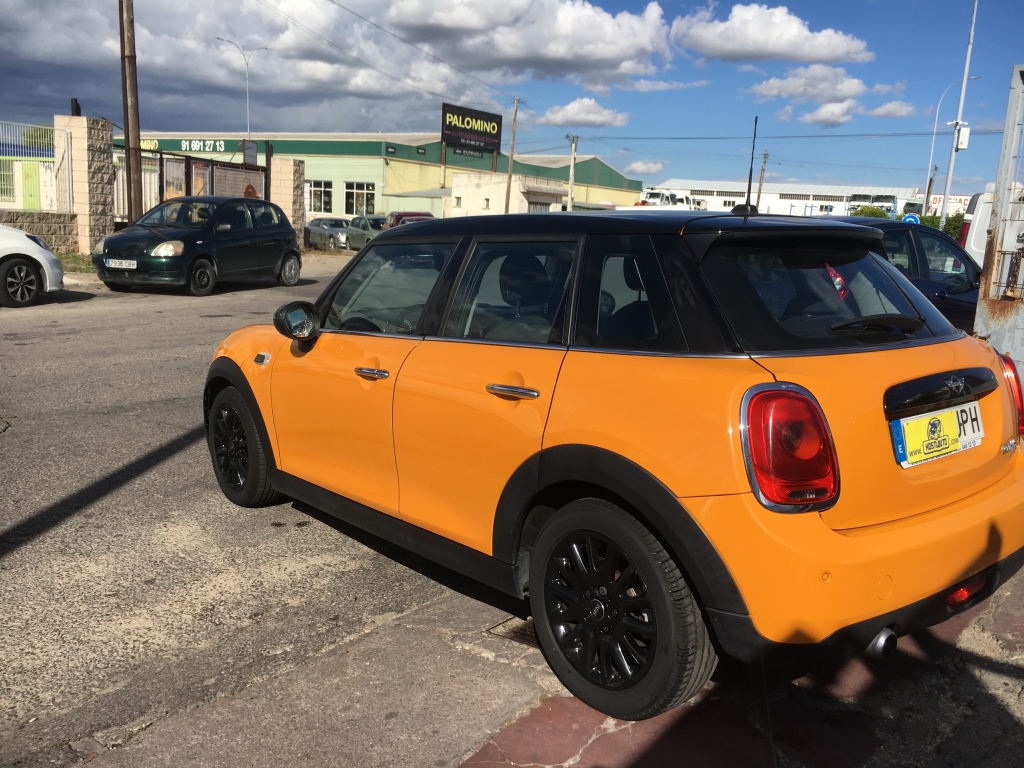MINI COOPER 1.5 D 115CV