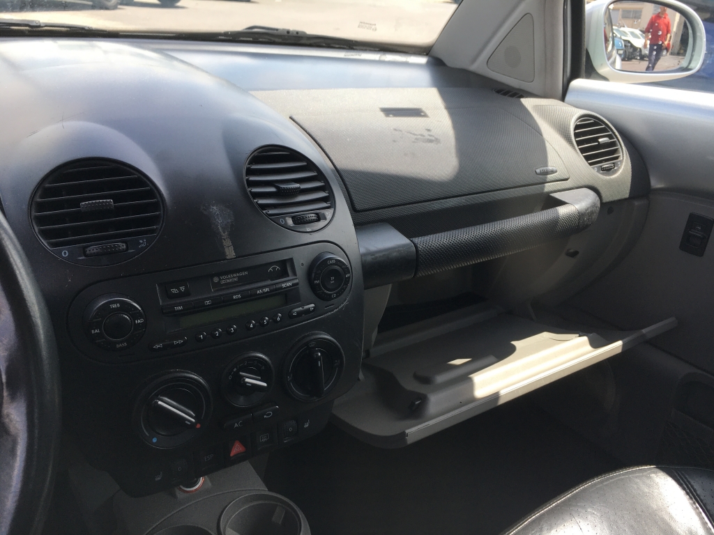 VOLKSWAGEN NEW BEETLE 1.9 TDI 90CV