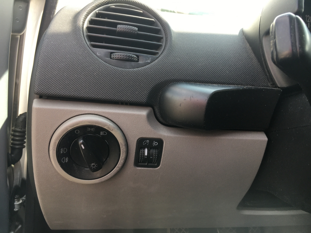 VOLKSWAGEN NEW BEETLE 1.9 TDI 90CV