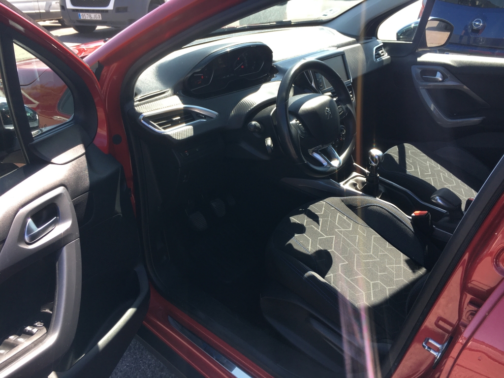 PEUGEOT 2008 1.54 HDI 102CV