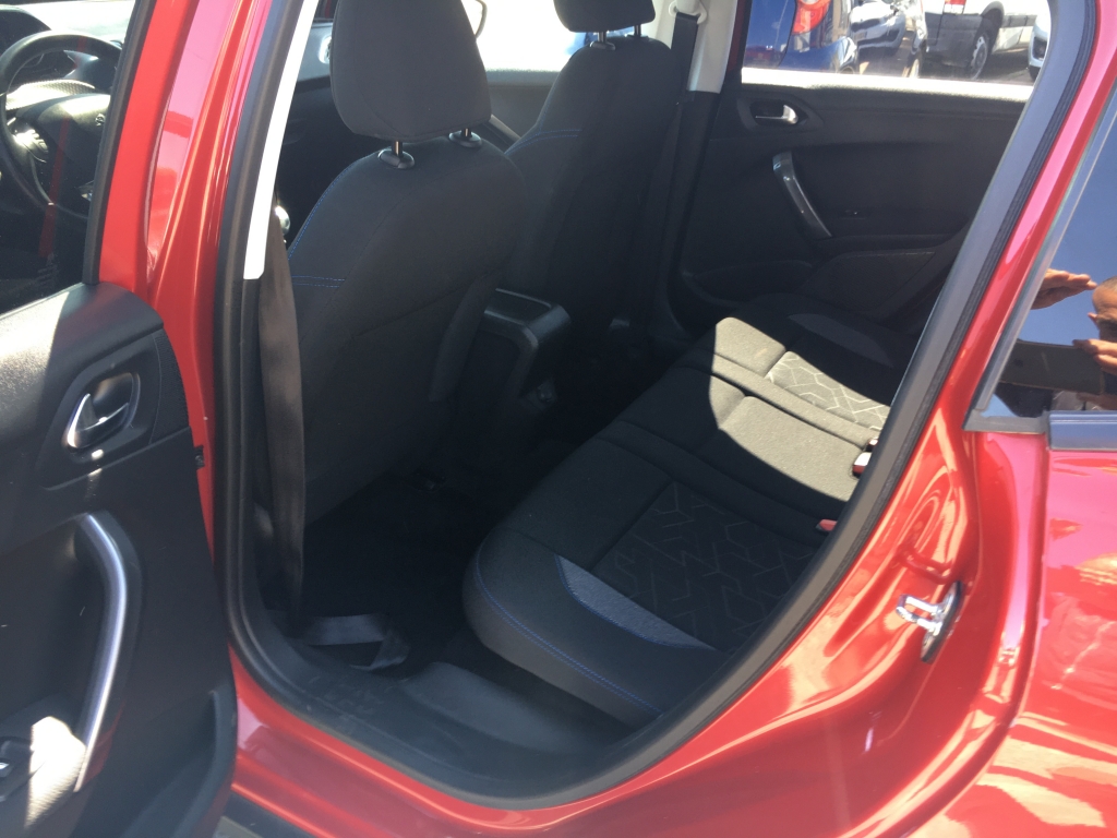 PEUGEOT 2008 1.54 HDI 102CV