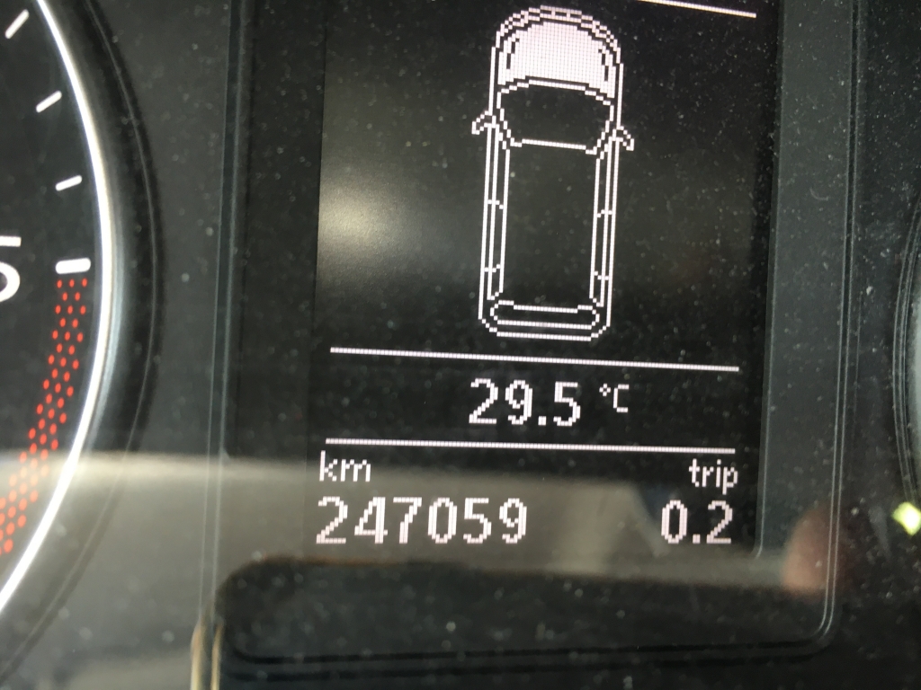 VOLKSWAGEN TOURAN 1.6 TDI 105CV 7 PLAZAS