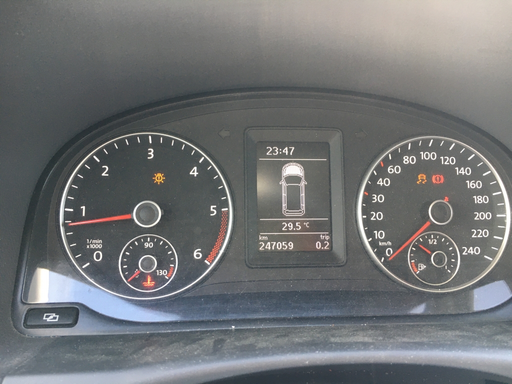 VOLKSWAGEN TOURAN 1.6 TDI 105CV 7 PLAZAS