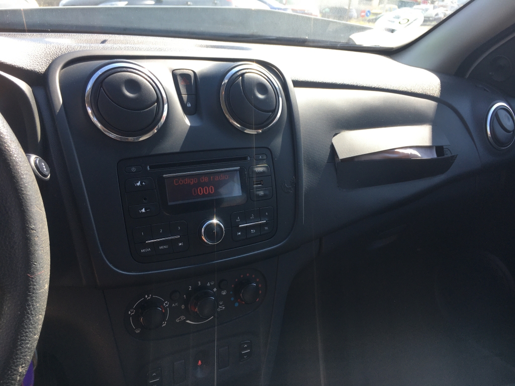 DACIA SANDERO 1.5 DCI 75CV