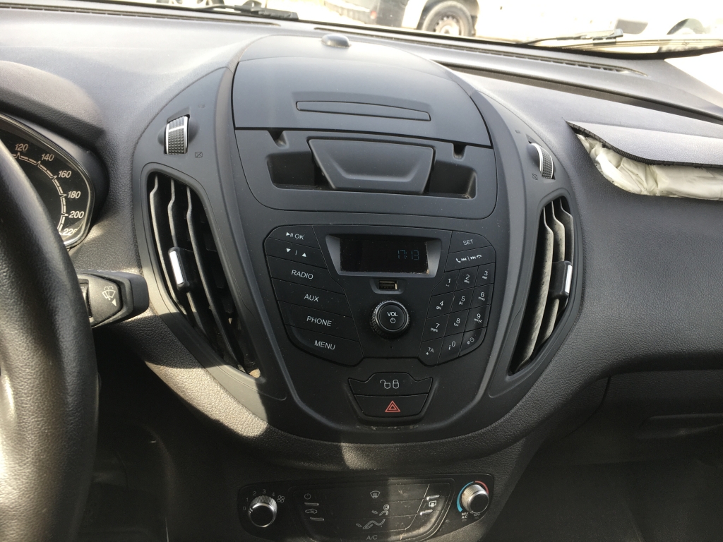 FORD TOURNEO COURIER 1.0 INY 100CV