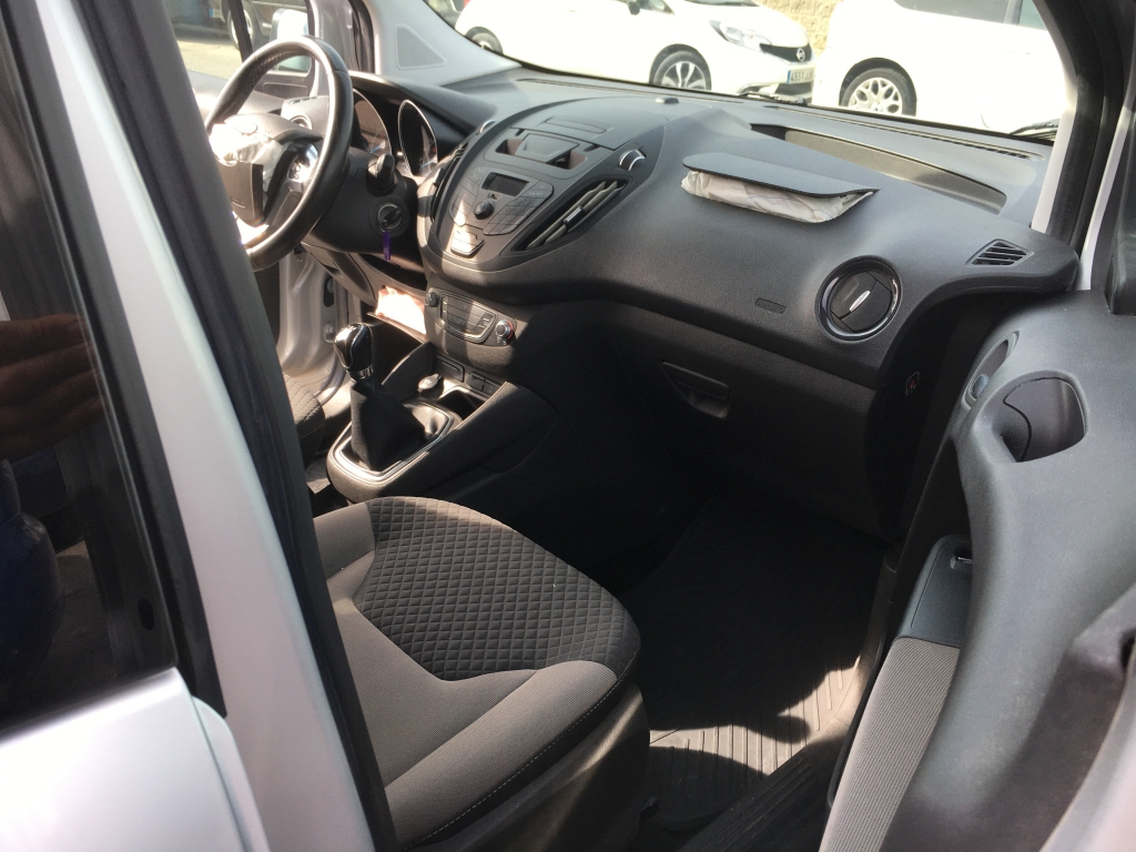 FORD TOURNEO COURIER 1.0 INY 100CV