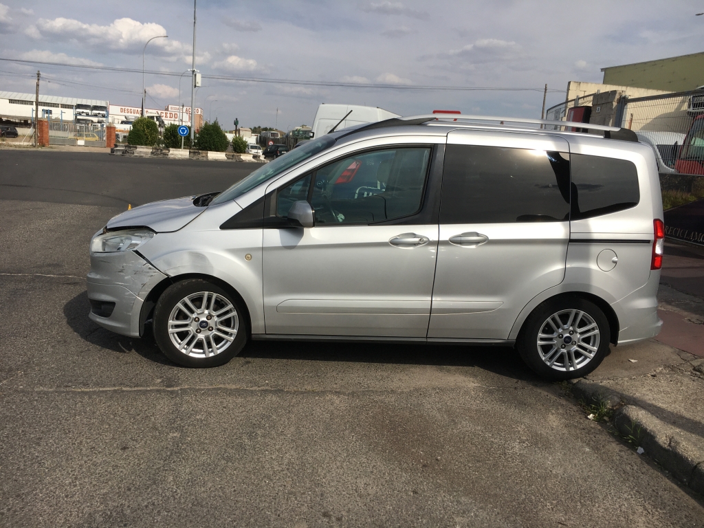 FORD TOURNEO COURIER 1.0 INY 100CV