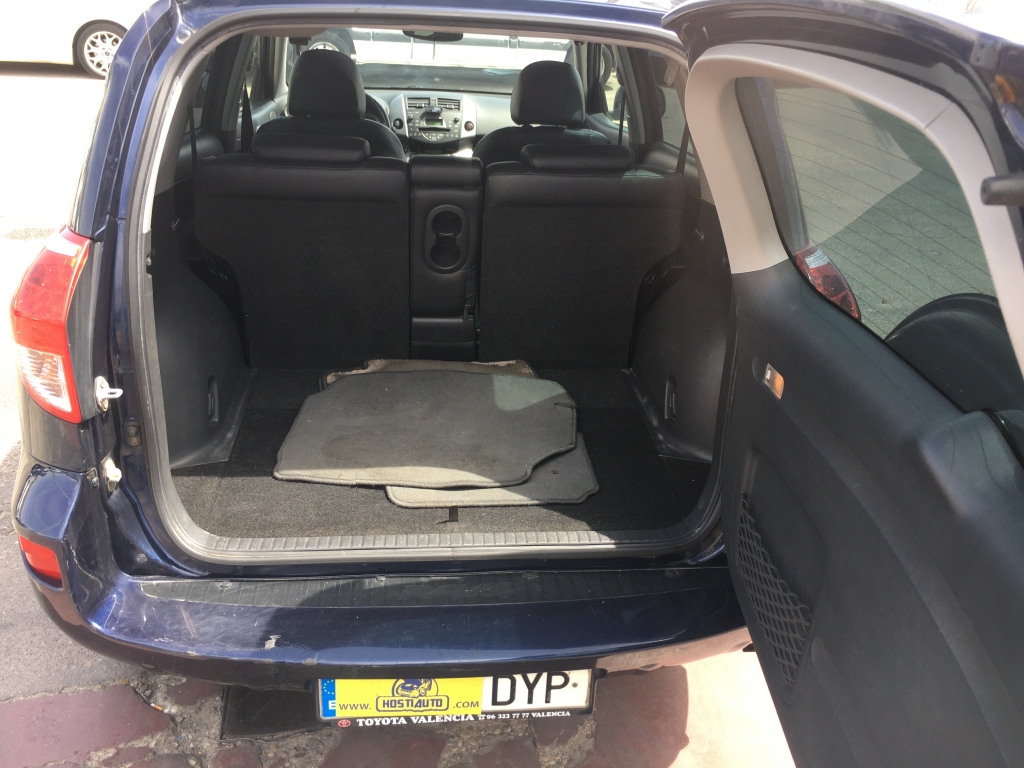 TOYOTA RAV-4 2.2 D4D 136CV 4X4