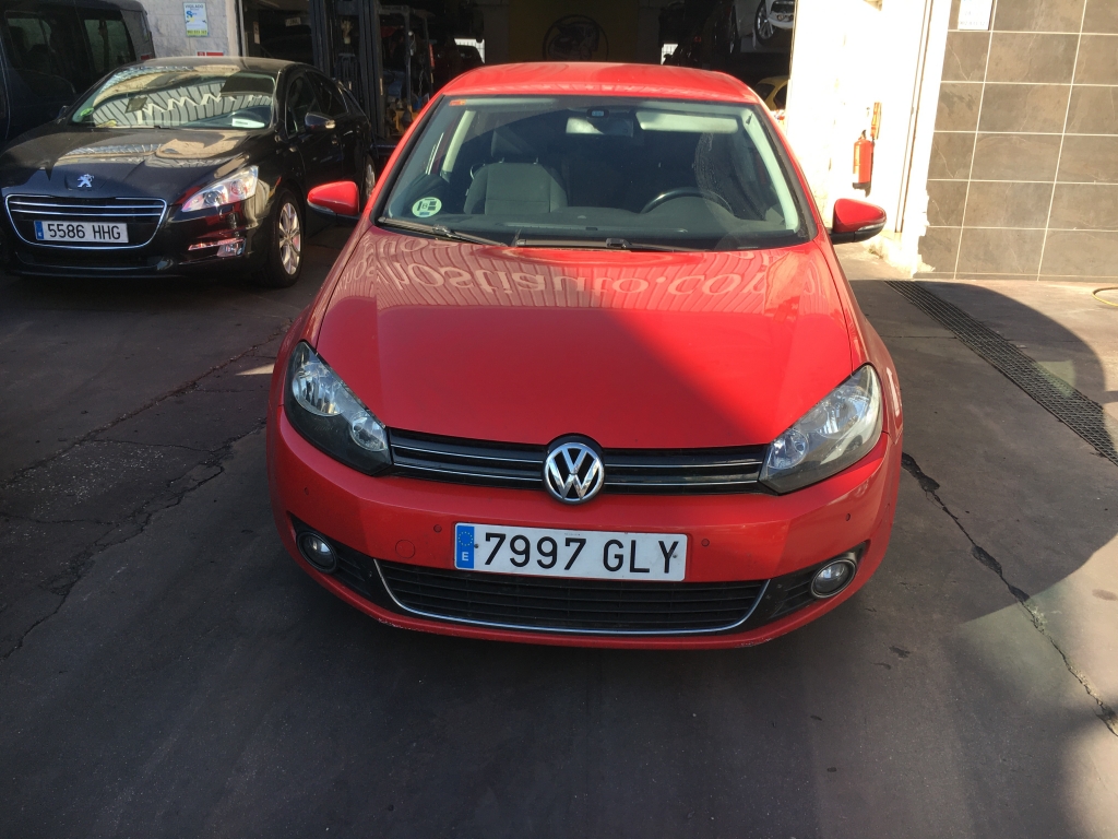 VOLKSWAGEN GOLF 2.0 TDI 110CV