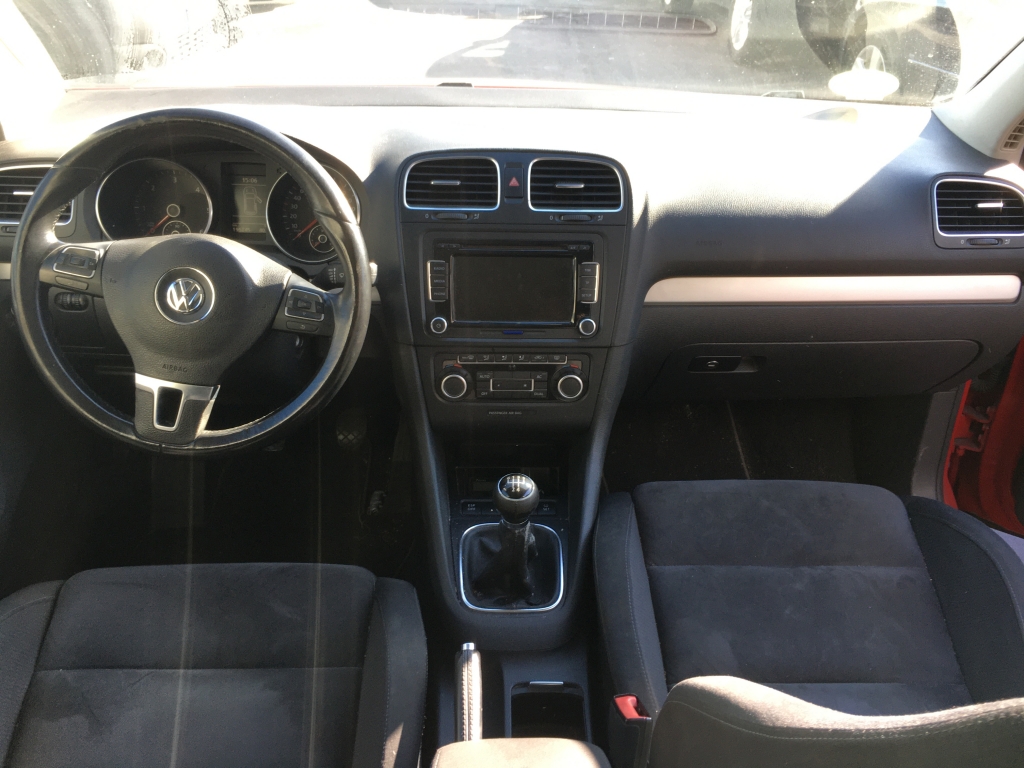VOLKSWAGEN GOLF 2.0 TDI 110CV