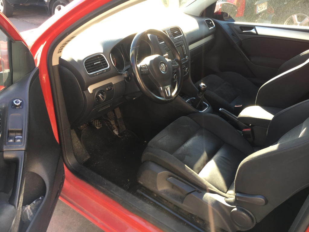 VOLKSWAGEN GOLF 2.0 TDI 110CV