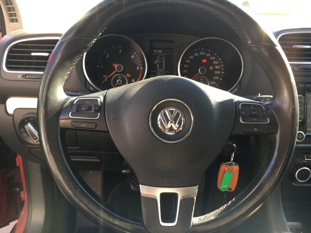VOLKSWAGEN GOLF 2.0 TDI 110CV