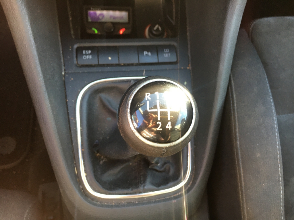 VOLKSWAGEN GOLF 2.0 TDI 110CV