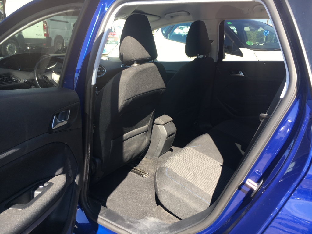 PEUGEOT 308 SW STYLE BLUE HDI 1.5 130CV AUT