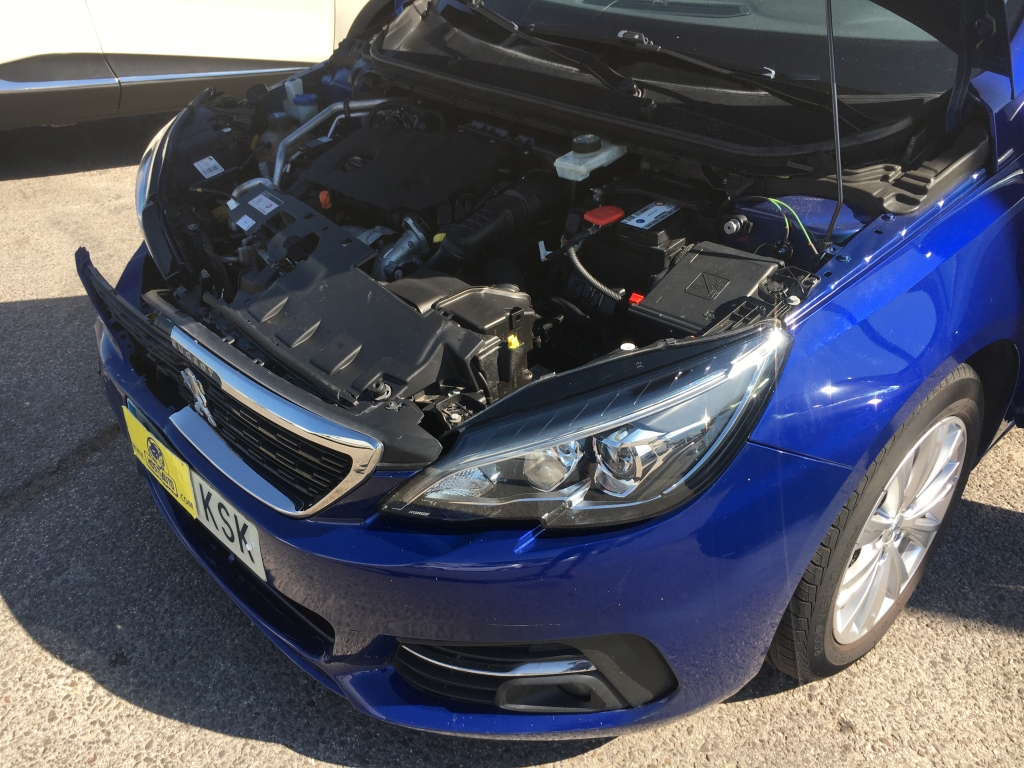PEUGEOT 308 SW STYLE BLUE HDI 1.5 130CV AUT