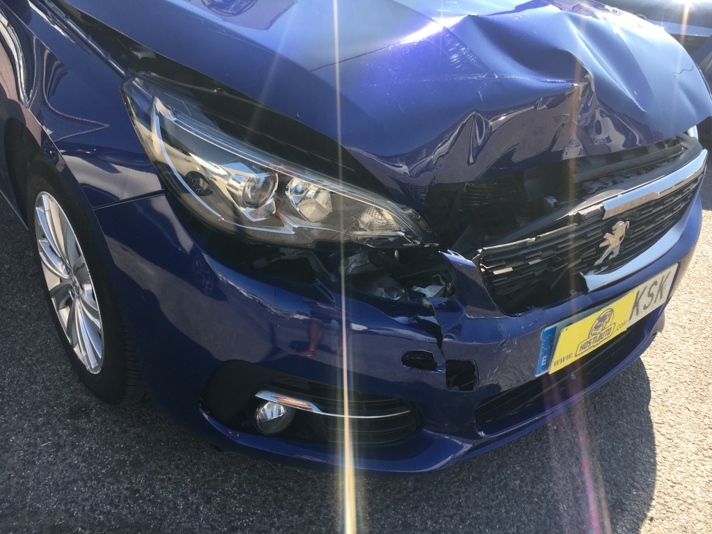 PEUGEOT 308 SW STYLE BLUE HDI 1.5 130CV AUT