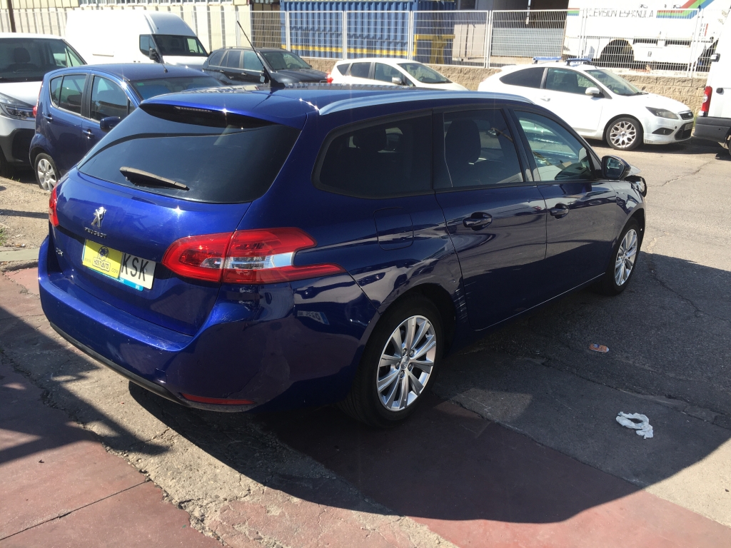 PEUGEOT 308 SW STYLE BLUE HDI 1.5 130CV AUT