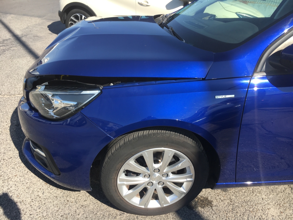 PEUGEOT 308 SW STYLE BLUE HDI 1.5 130CV AUT