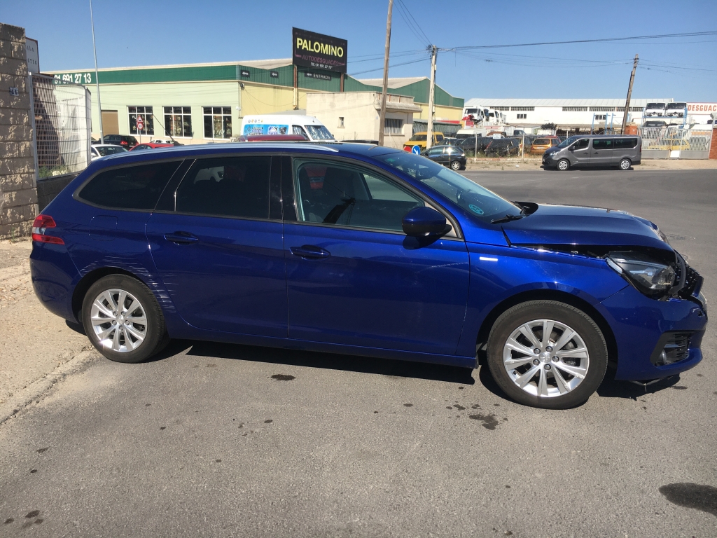 PEUGEOT 308 SW STYLE BLUE HDI 1.5 130CV AUT
