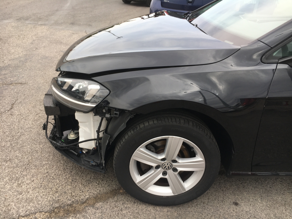 VOLKSWAGEN GOLF 1.4 TSI 125CV