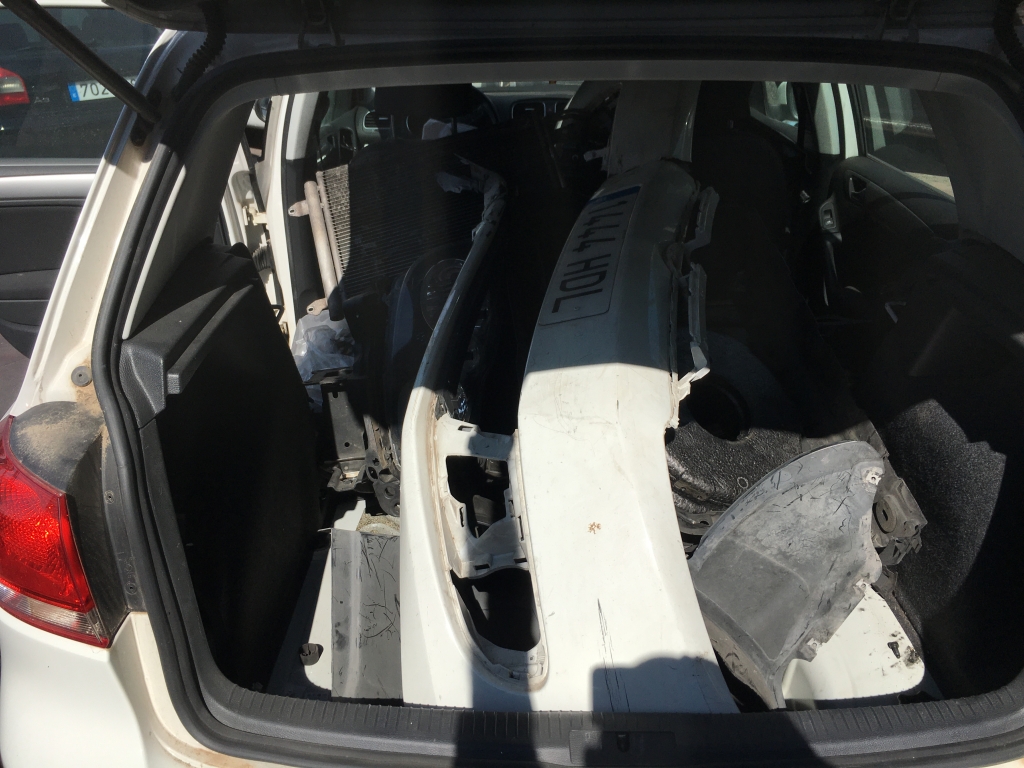 VOLKSWAGEN GOLF 1.6 TDI 105CV