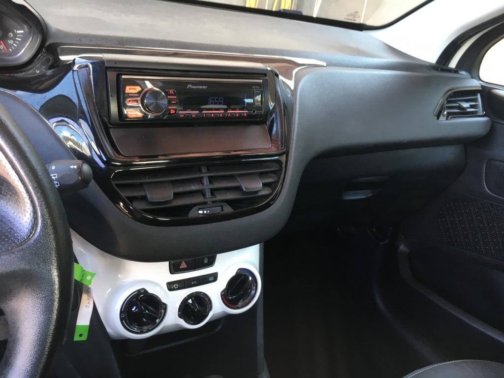 PEUGEOT 208 1.0 INY 68CV