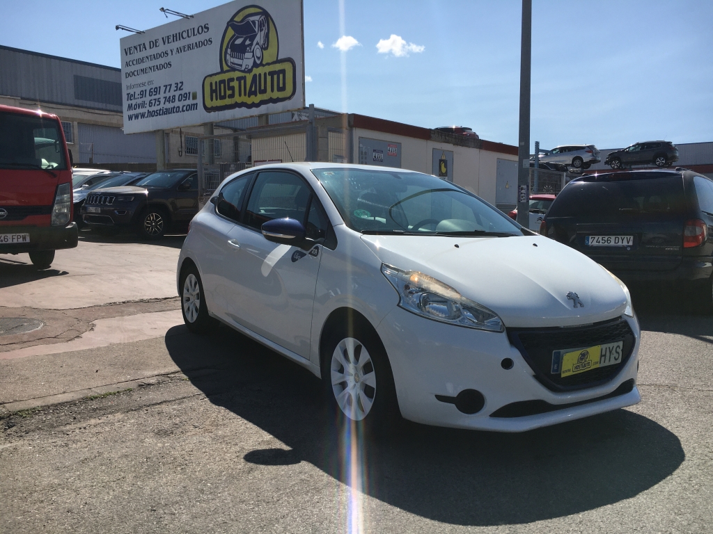 PEUGEOT 208 1.0 INY 68CV