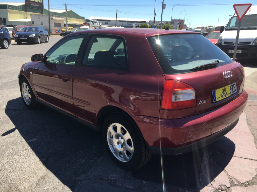 AUDI A3 1.6 INY 102CV