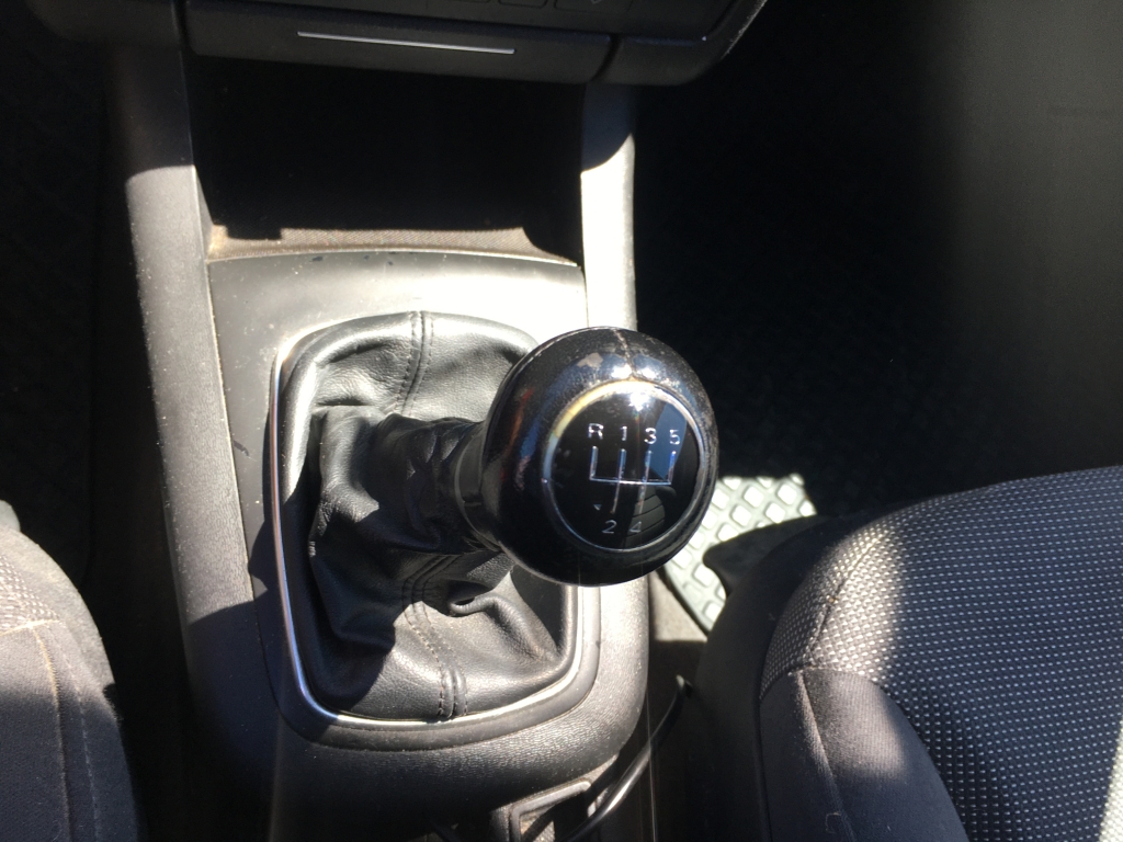 AUDI A3 1.6 INY 102CV