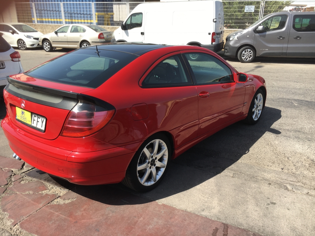MERCEDES BENZ C-220 CDI 2.2 143CV