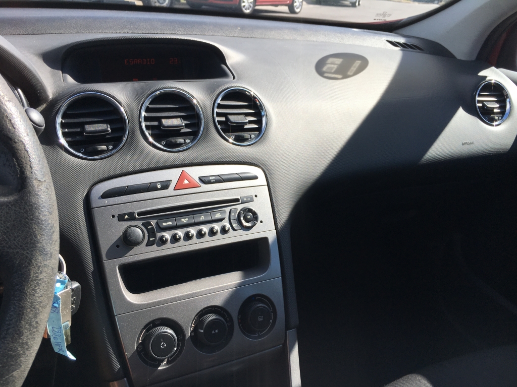 PEUGEOT 308 1.6 HDI 92CV