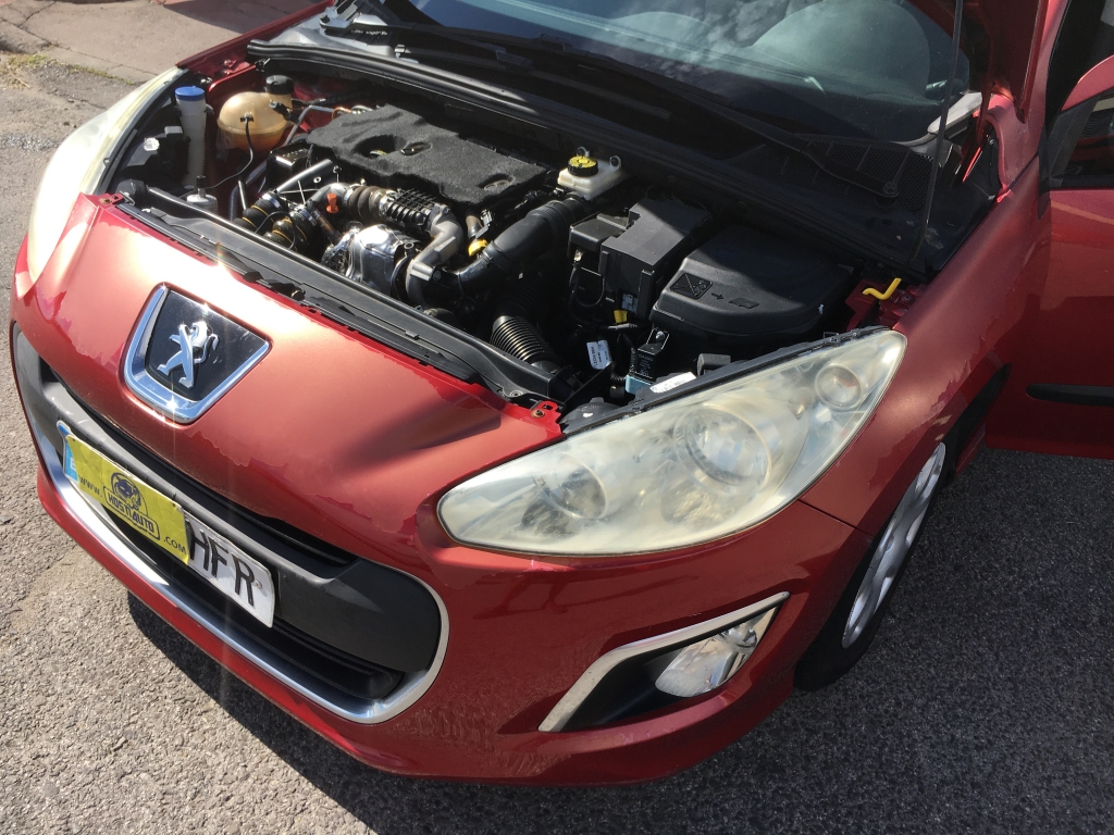 PEUGEOT 308 1.6 HDI 92CV