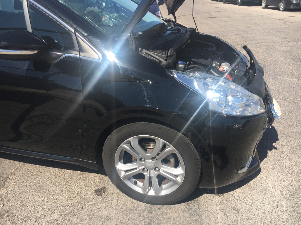 PEUGEOT 208 1.6 HDI 92CV