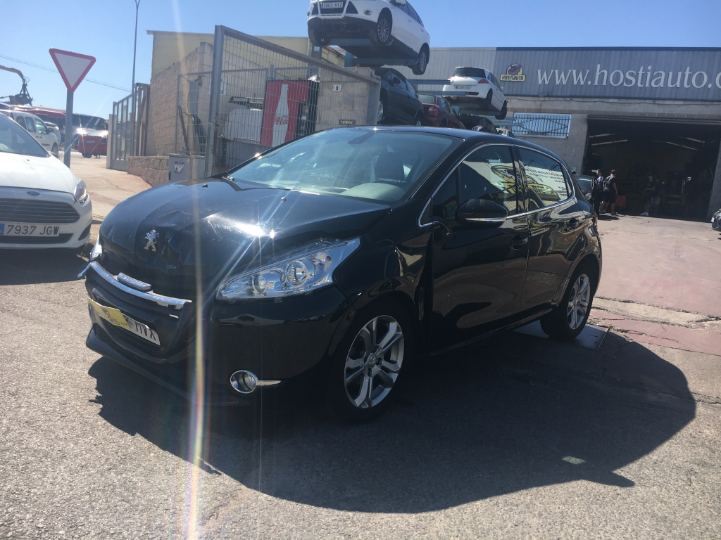 PEUGEOT 208 1.6 HDI 92CV