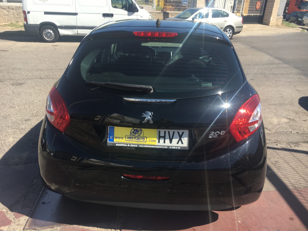 PEUGEOT 208 1.6 HDI 92CV