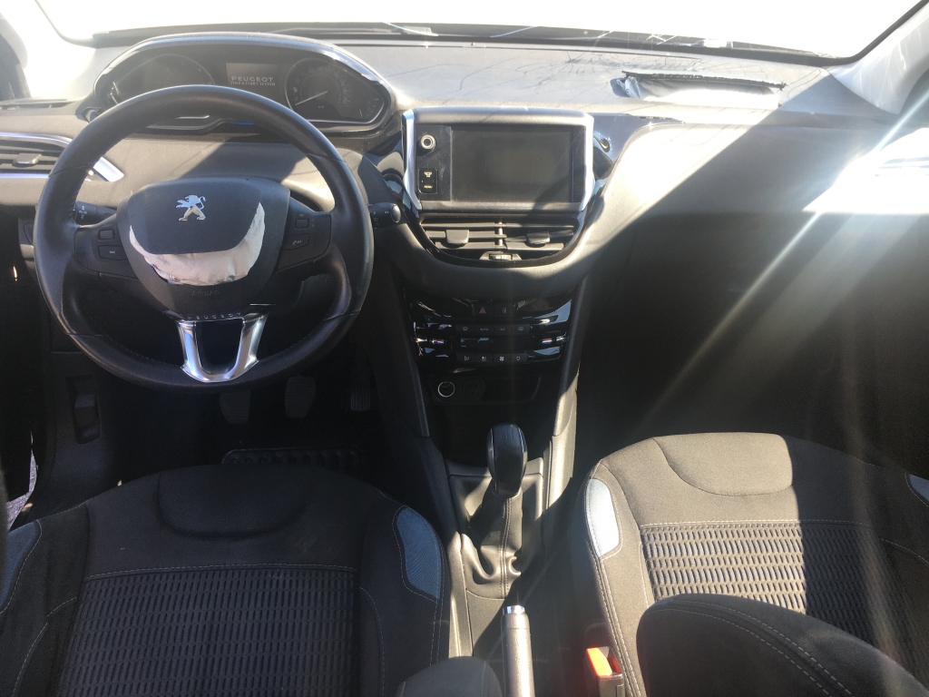 PEUGEOT 208 1.6 HDI 92CV