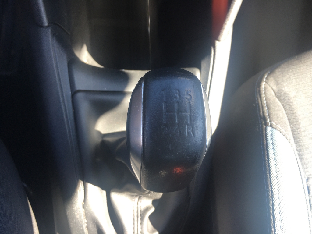 PEUGEOT 208 1.6 HDI 92CV