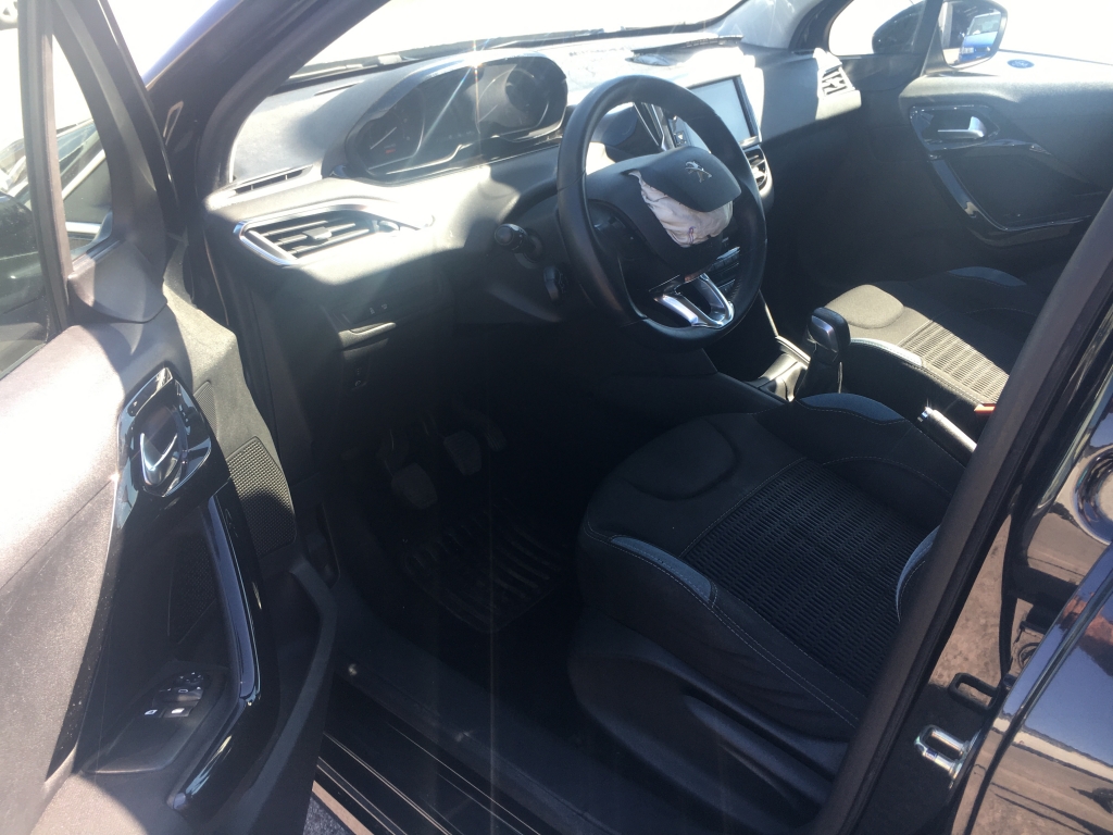 PEUGEOT 208 1.6 HDI 92CV