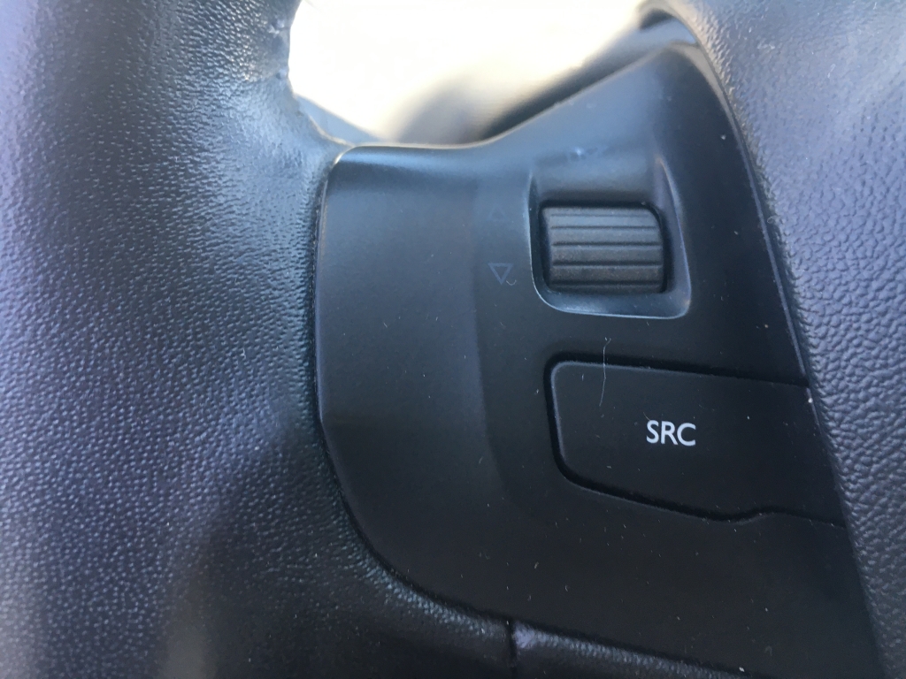 PEUGEOT 208 1.6 HDI 92CV