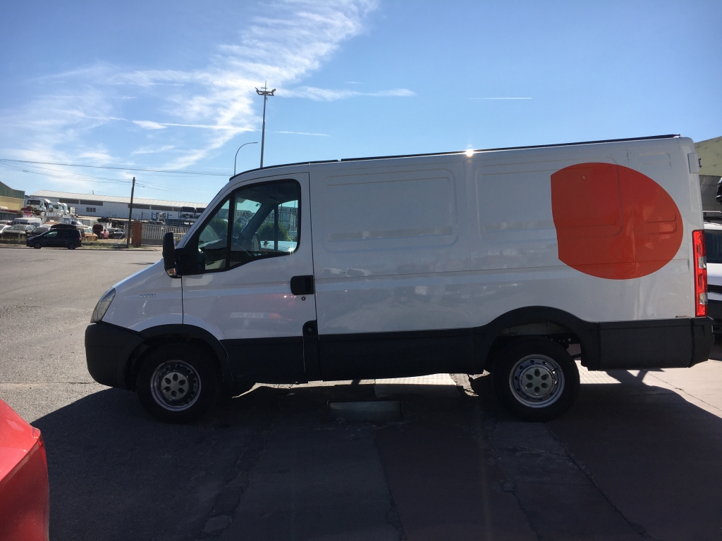 IVECO DAILY 35S13    2.3 HPI 126CV