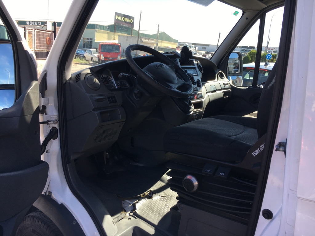 IVECO DAILY 35S13    2.3 HPI 126CV