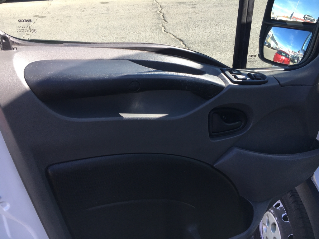 IVECO DAILY 35S13    2.3 HPI 126CV