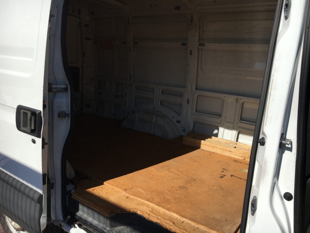 IVECO DAILY 35S13    2.3 HPI 126CV