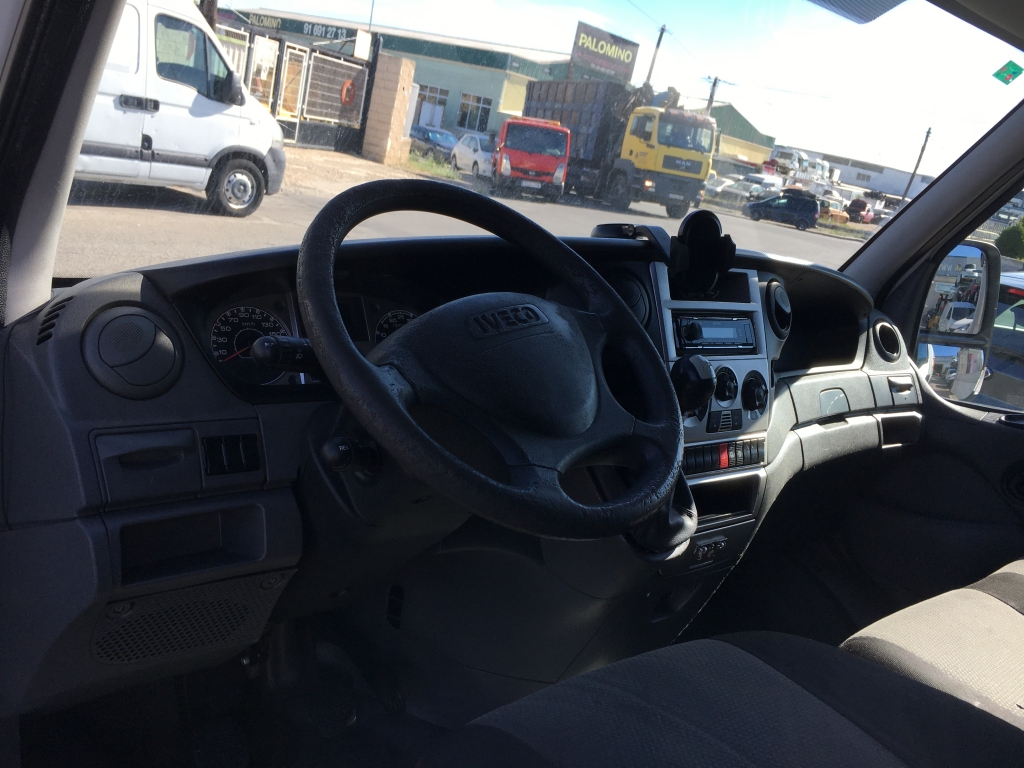 IVECO DAILY 35S13    2.3 HPI 126CV