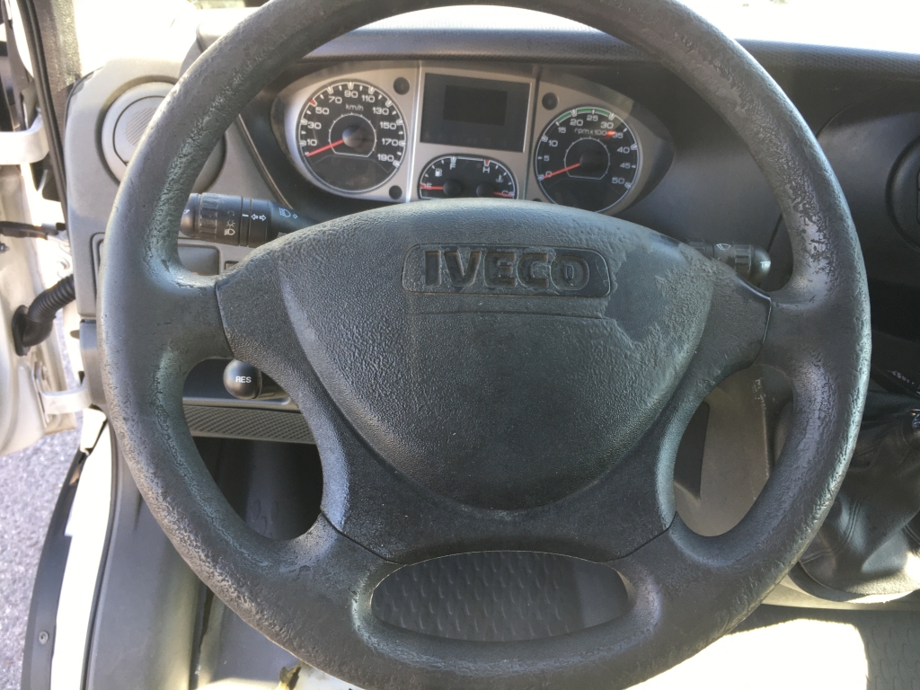 IVECO DAILY 35S13    2.3 HPI 126CV
