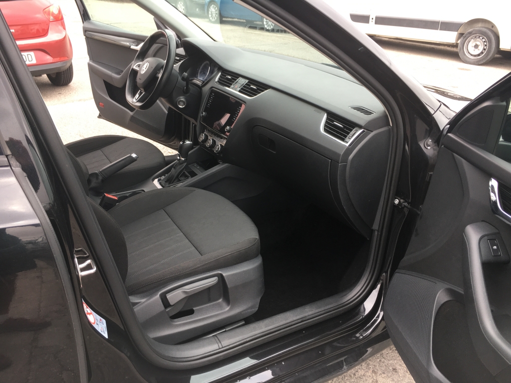 SKODA OCTAVIA 2.0 TDI 150CV DSG