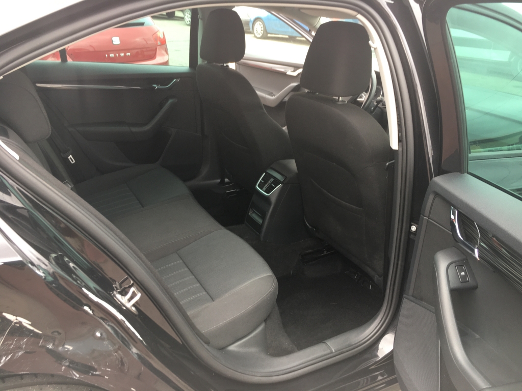 SKODA OCTAVIA 2.0 TDI 150CV DSG