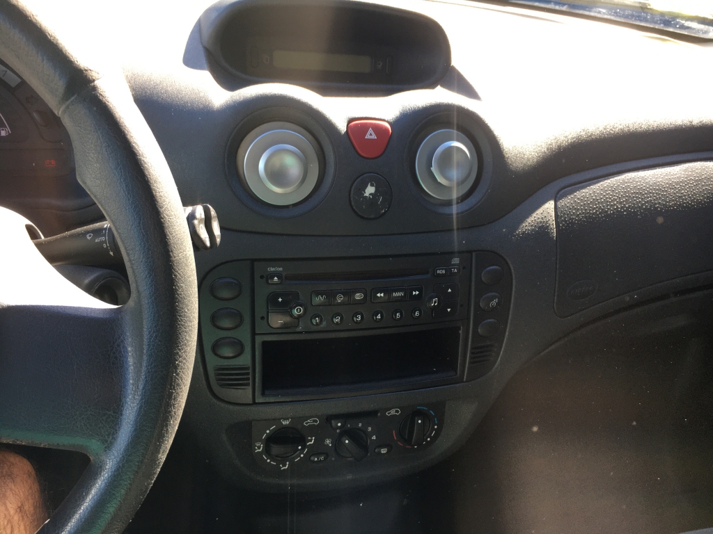 CITROEN C-3 1.2 INY 60CV